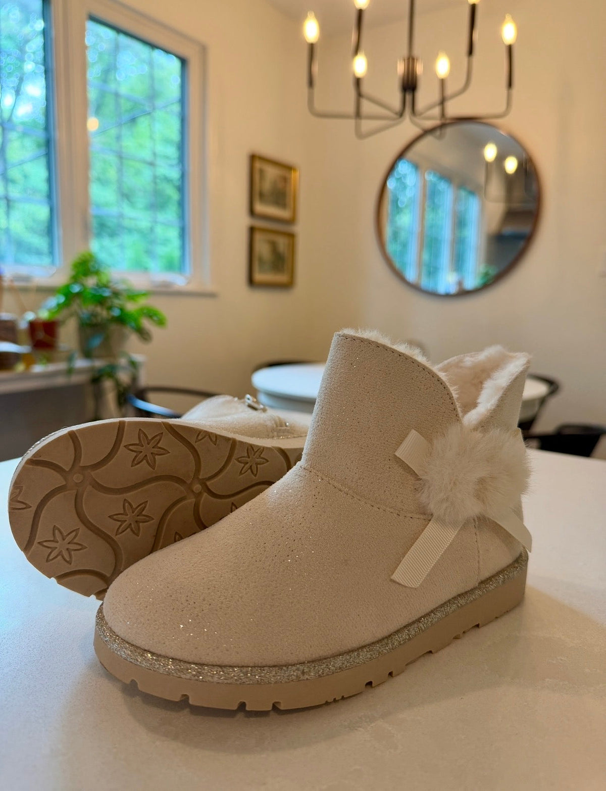 #9 Girls Size 12 Light Tan/Cream Fuzzy Boots • Worn Once