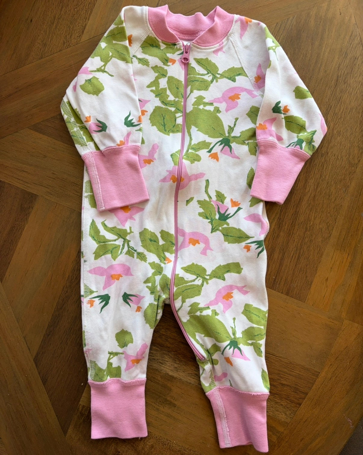 Seller 22 Hanna Andersson zip sleeper 3-6 mo