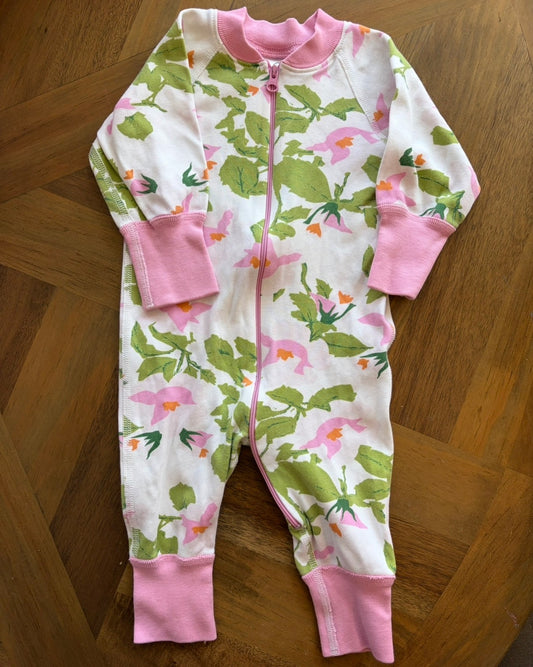 Seller 22 Hanna Andersson zip sleeper 3-6 mo