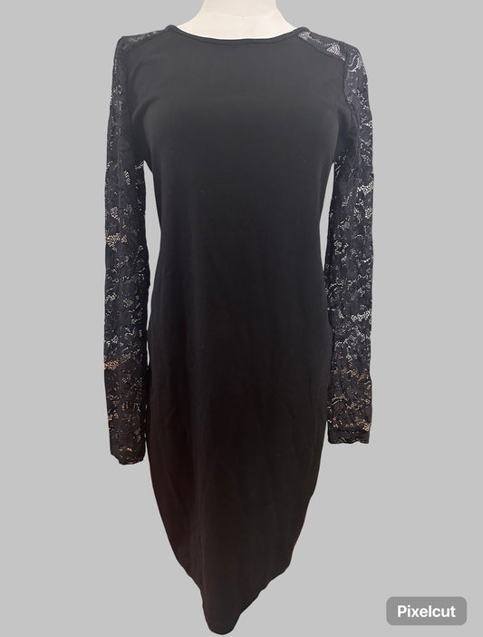 #163 H&M Mama Black Dress with Lace Sleeves - size M - EUC