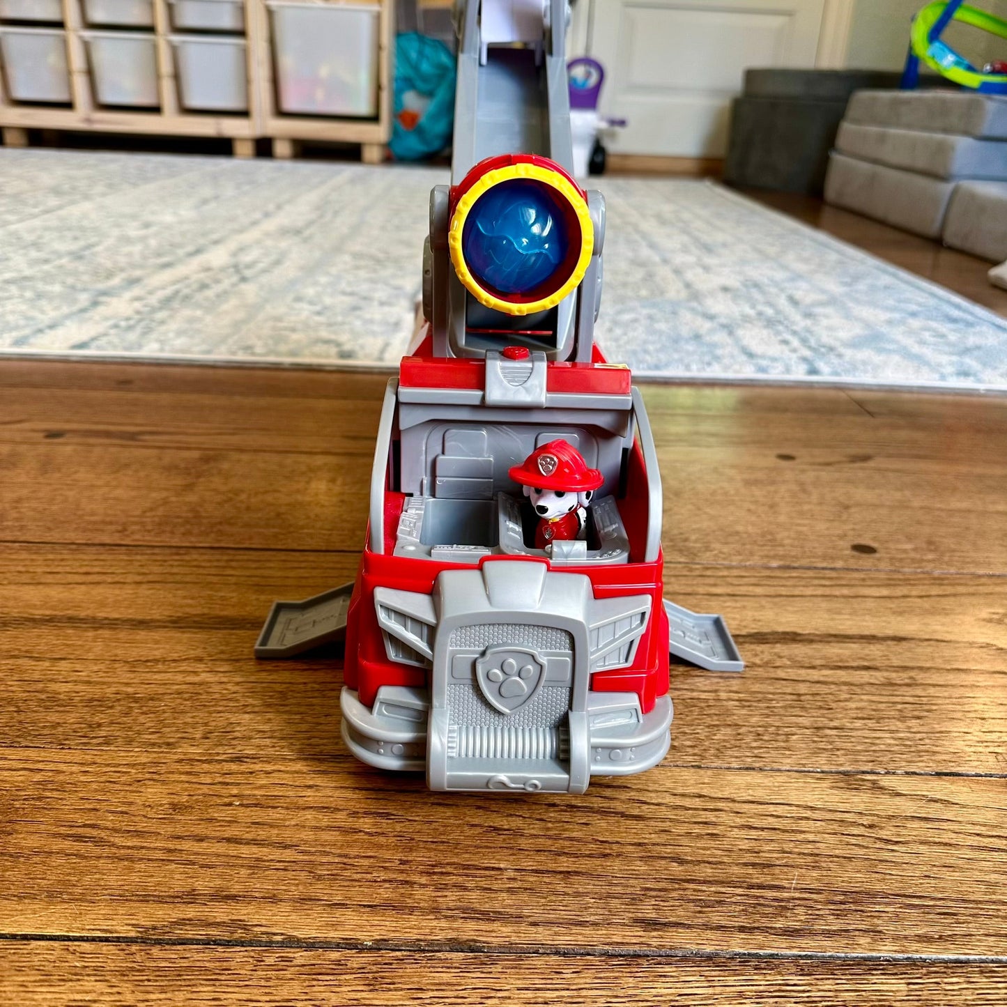 #95 PAW Patrol Marshalls Transforming Movie City Fire Truck w/ Extending Ladder