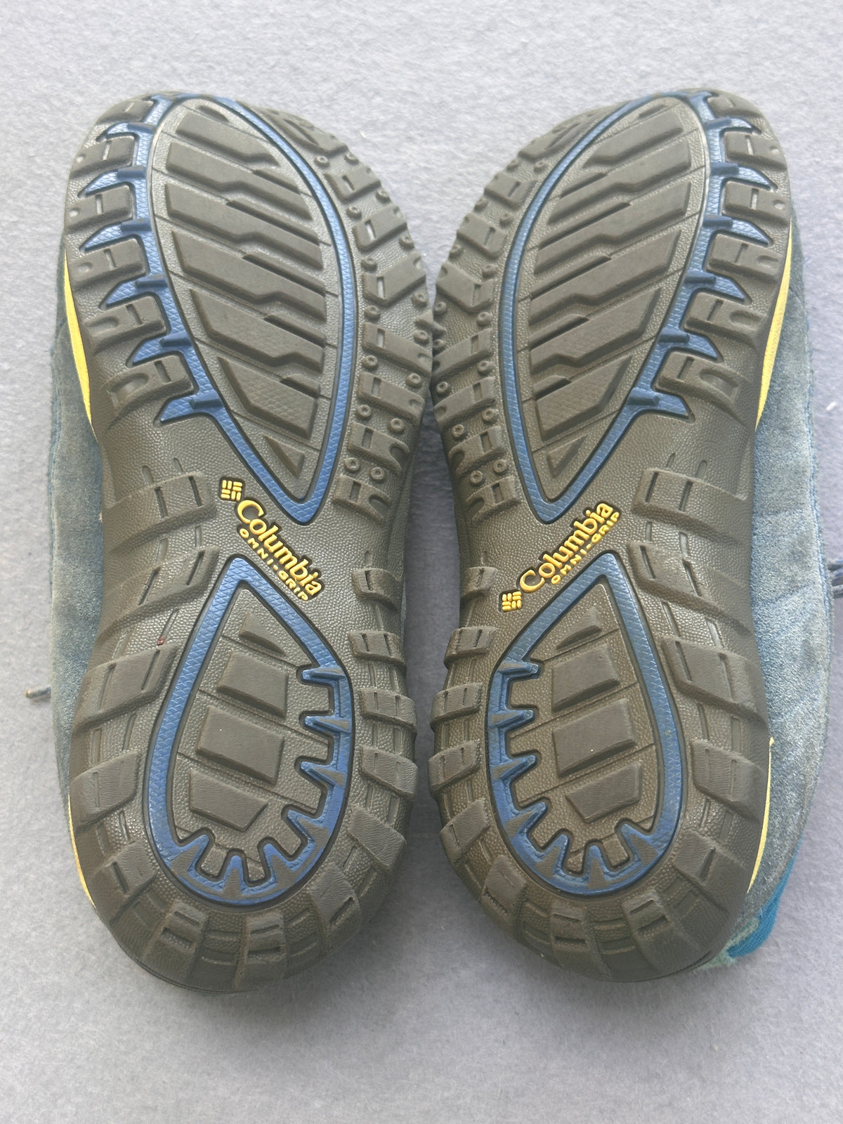 #163 Columbia Blue Hiking Shoes - size 3 - VGUC