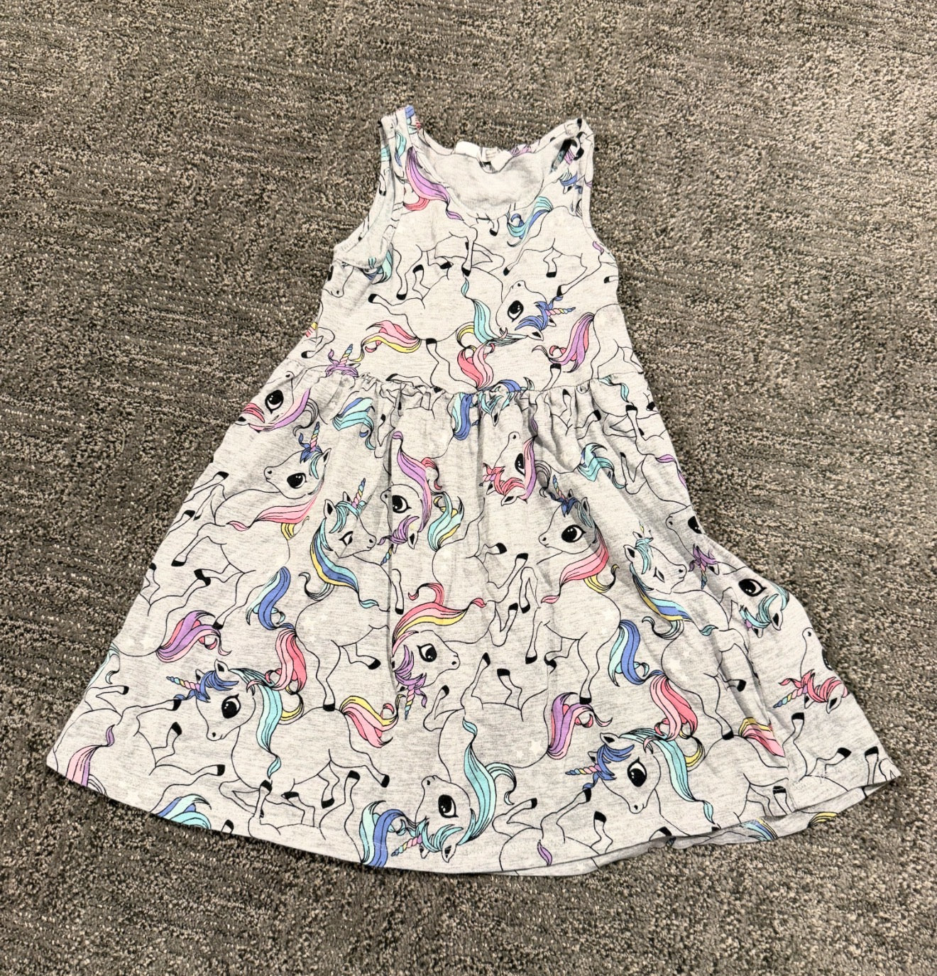 #133 H&M 4-6 fits like a 4