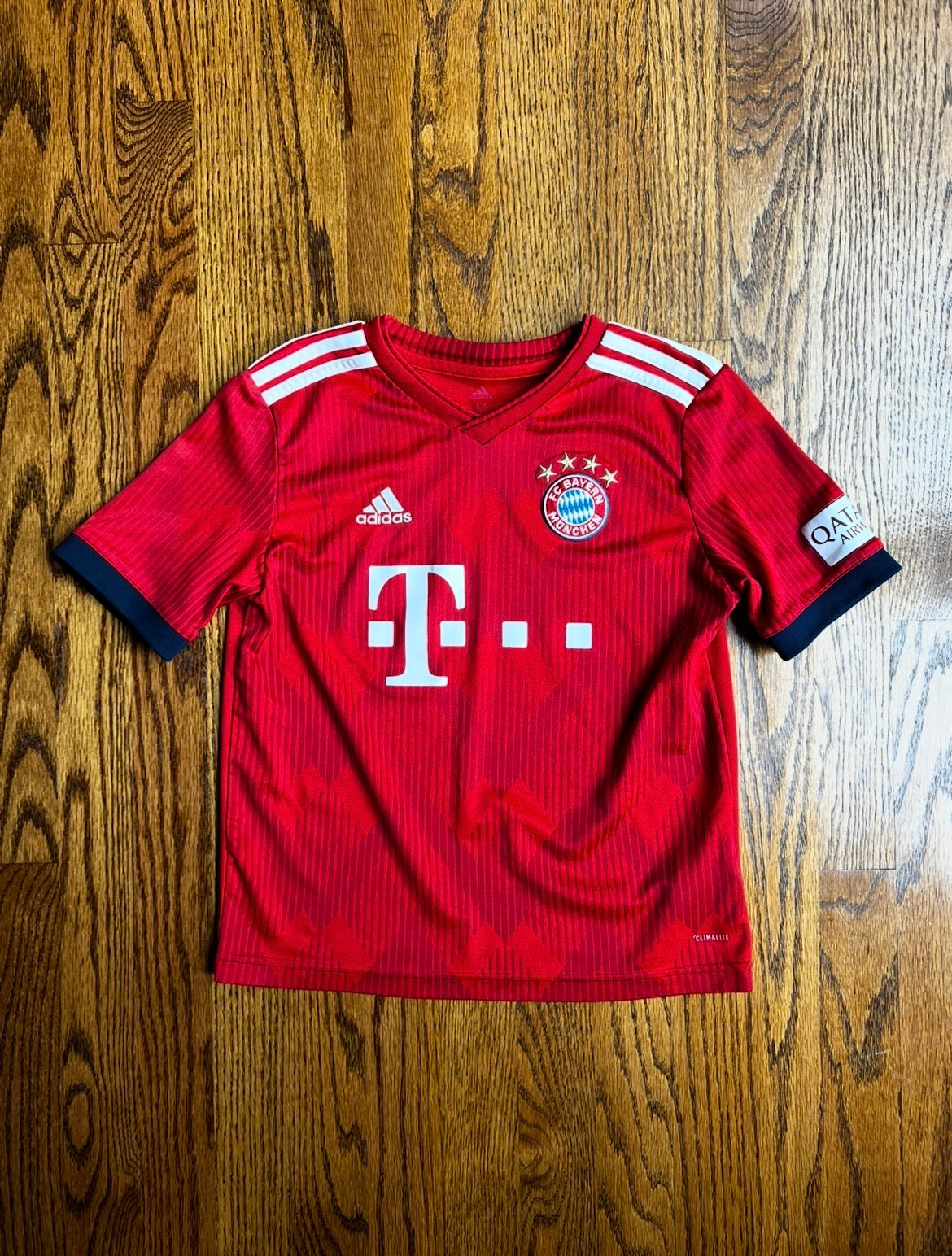 Seller #115 - Adidas Youth Medium Red Bayern Munich Soccer Jersey, VGUC