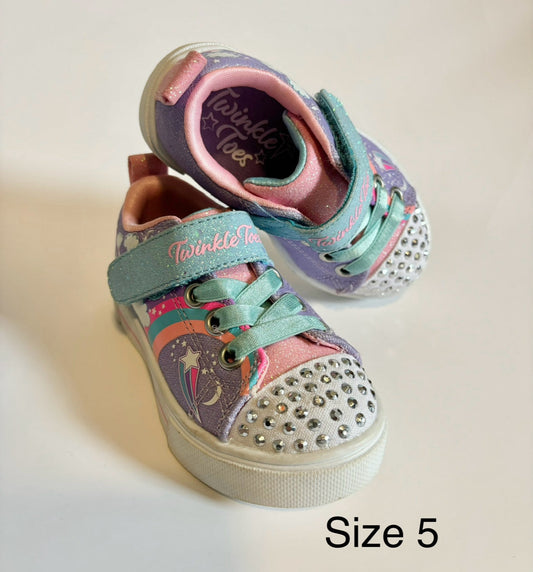 205 Size 5 Toddler Shoes - Sketcher VGUC