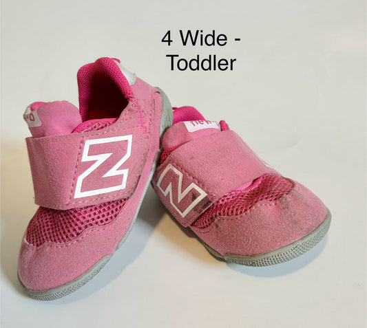 205 4 Wide Baby New Balance - Pink