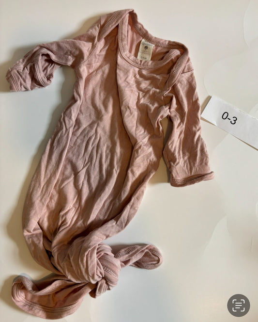 205 0-3mo Kate Quinn Bamboo Knotted Gown - Pink