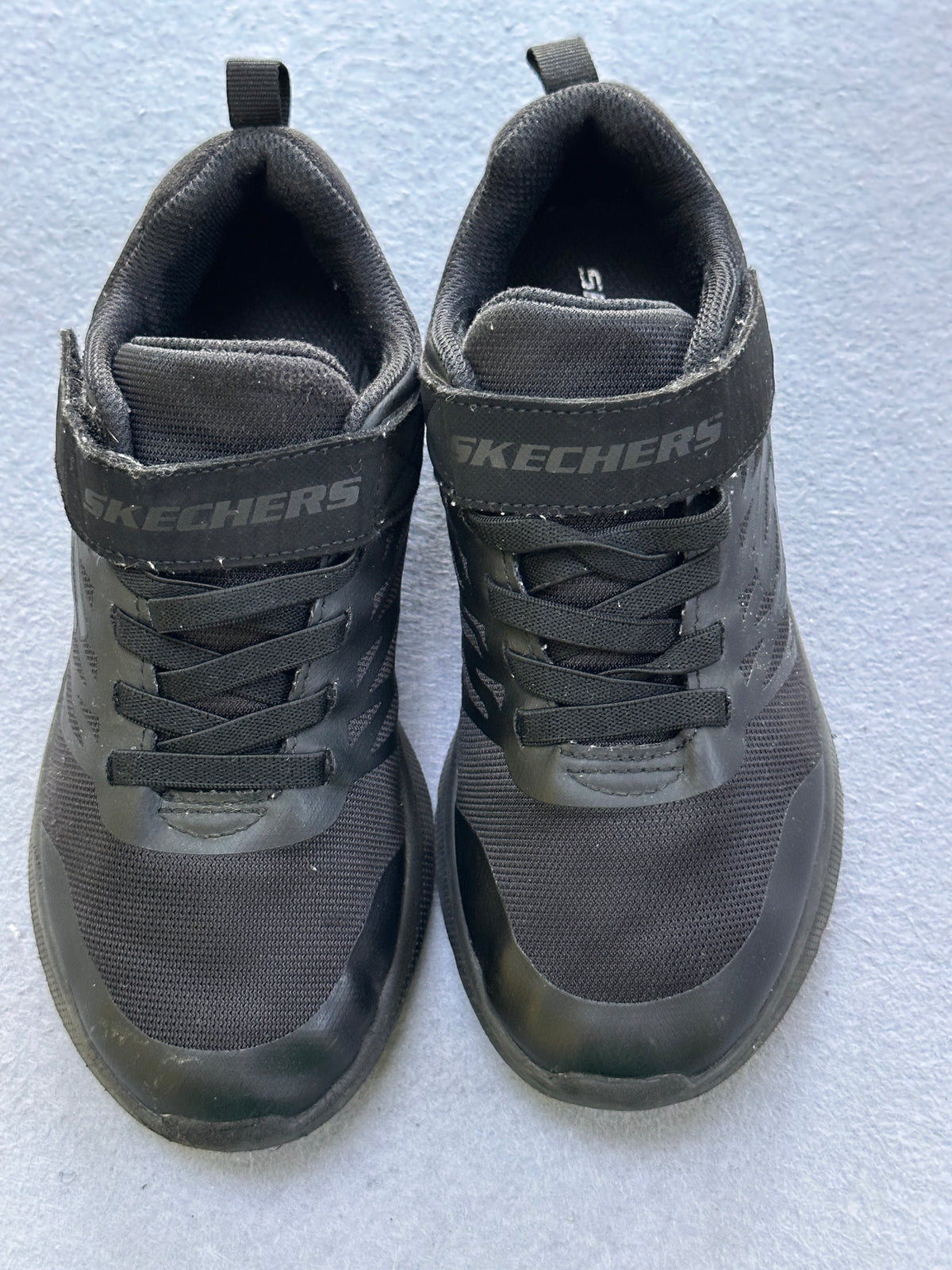 #163 Skechers Black Velcro Sneakers - size 3 - VGUC