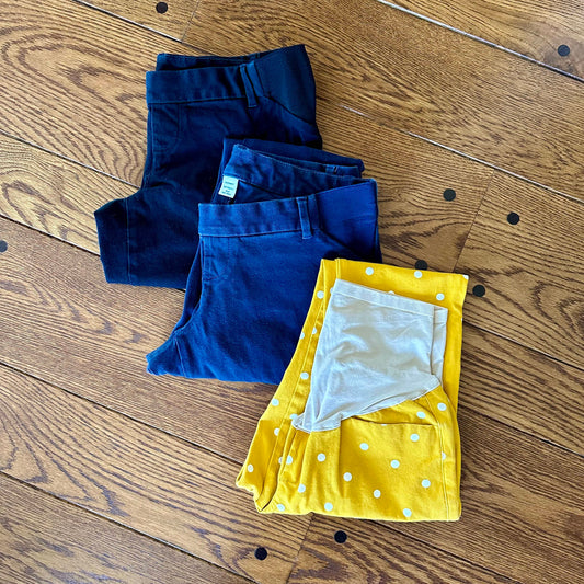 #95 GUC Womens Old Navy Maternity Black / Navy / Yellow Polka Dot Pants, set of 3, size 4