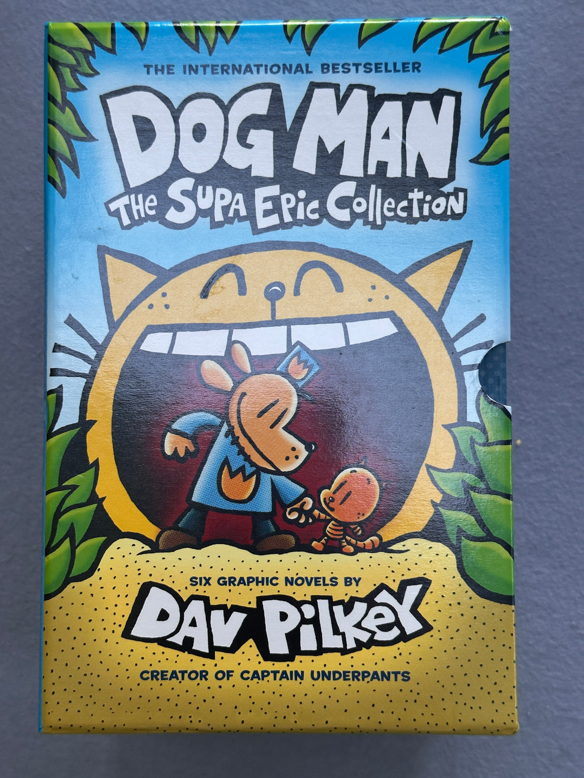 #163 Dog Man 6 Book Box Set