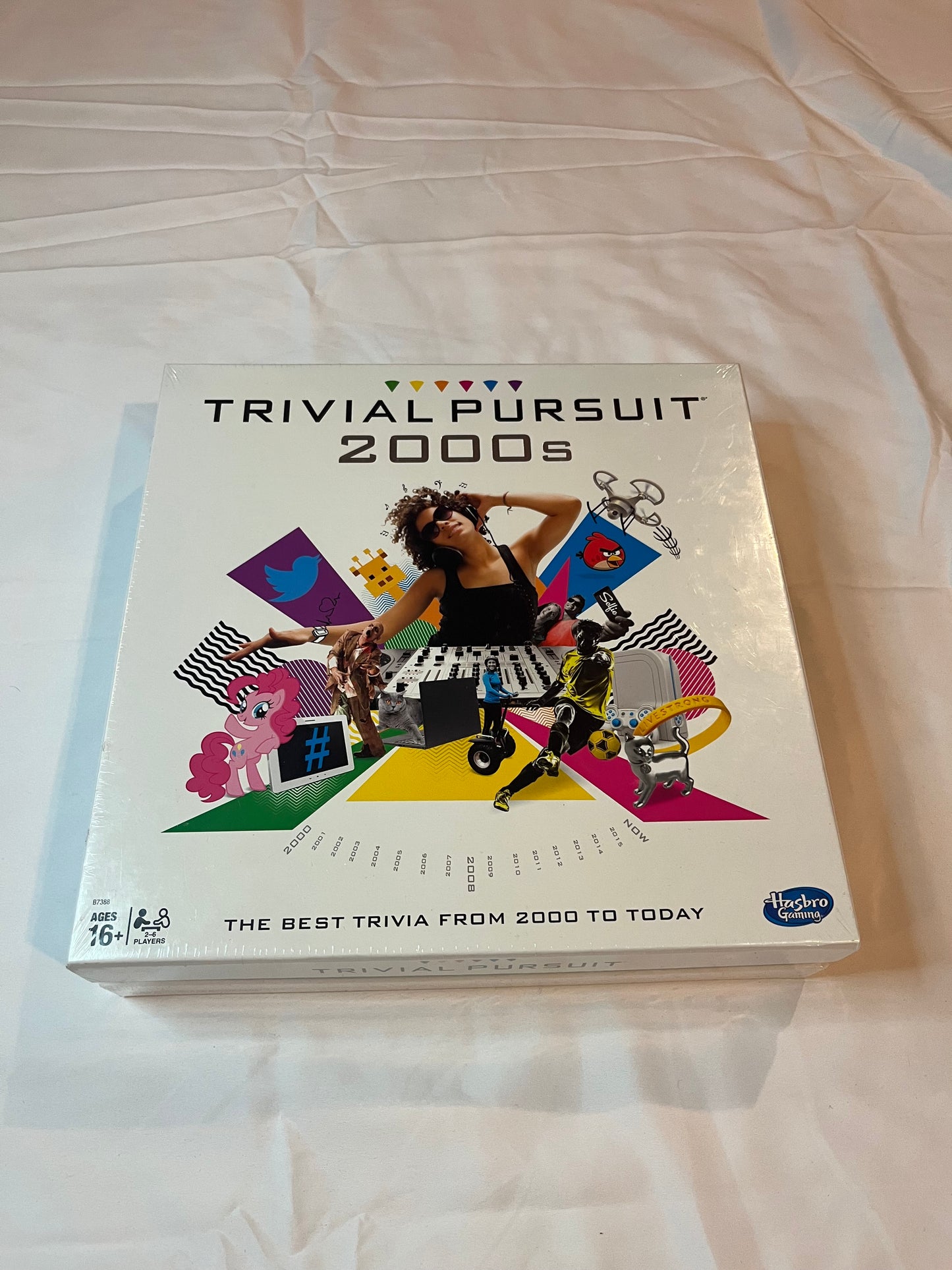 3B NIB trivial pursuit 2000