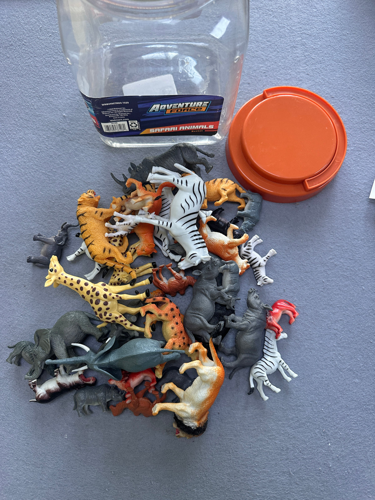 #163 40 Piece Safari Animals Figures
