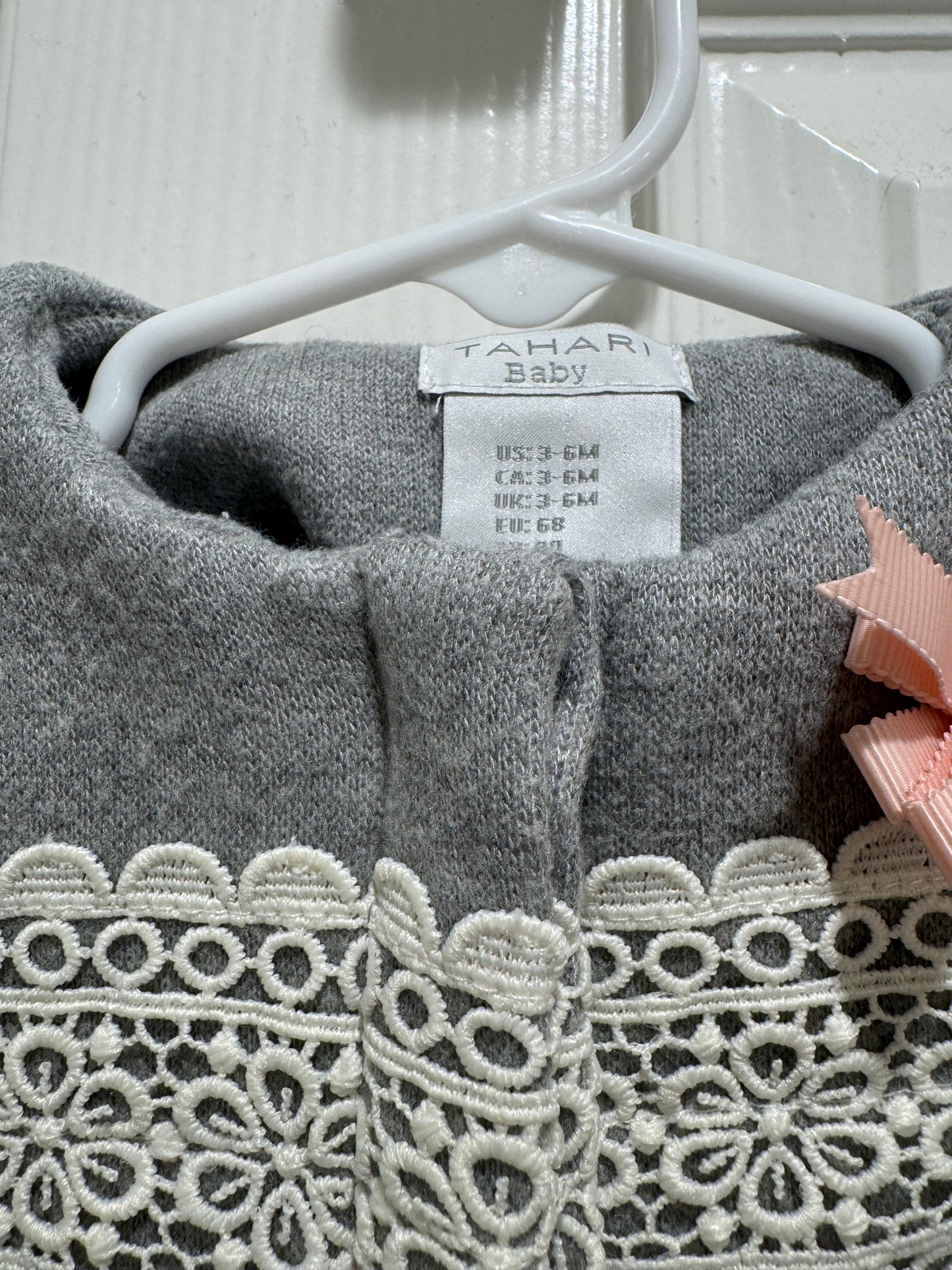 #53 baby girl jacket size 3-6M