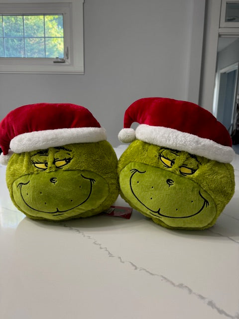 #222 Grinch Plush/ Throw Pillow Set of 2 NWT