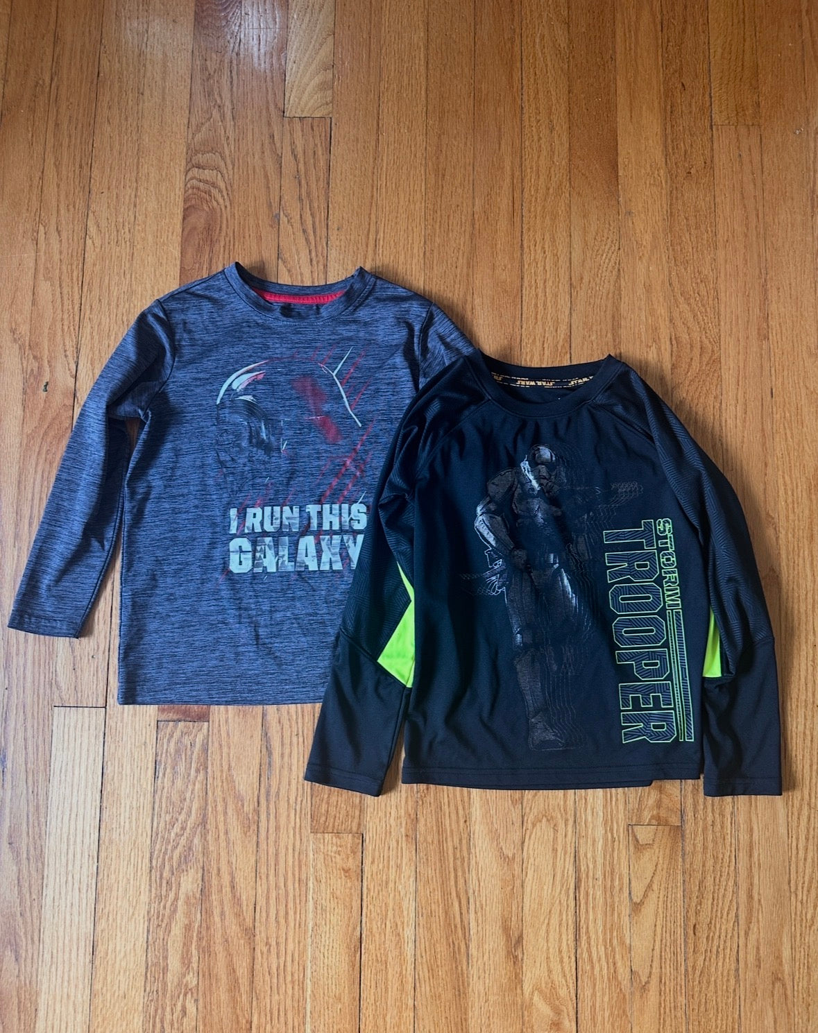 #163 Set of 2 Star Wars Drifit Shirts - size 6/7 - EUC