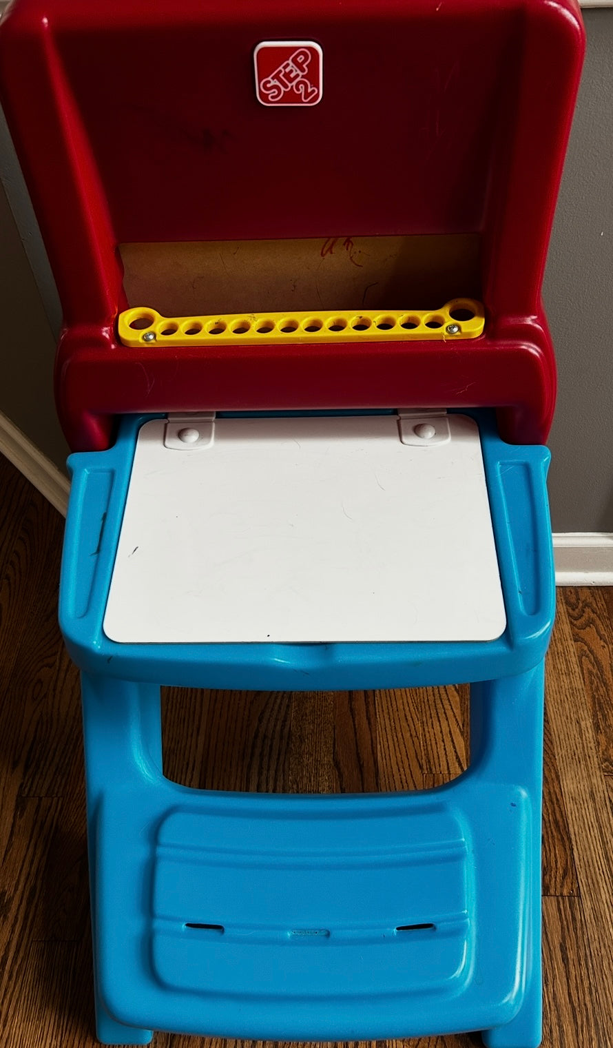 #25 step 2 double sided easel