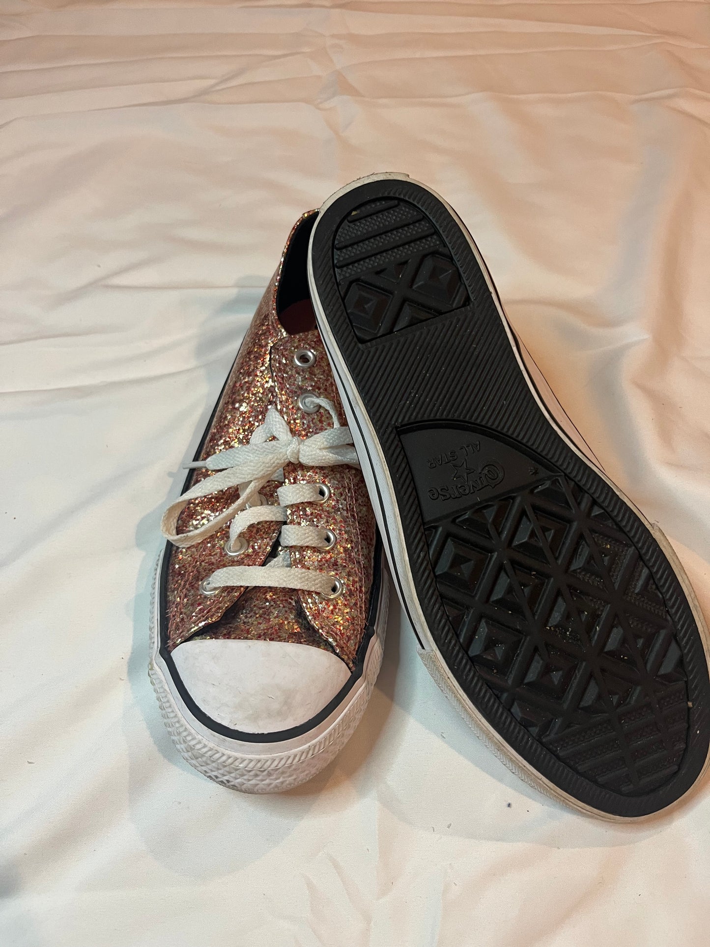 Glitter converse girls size 6 3B