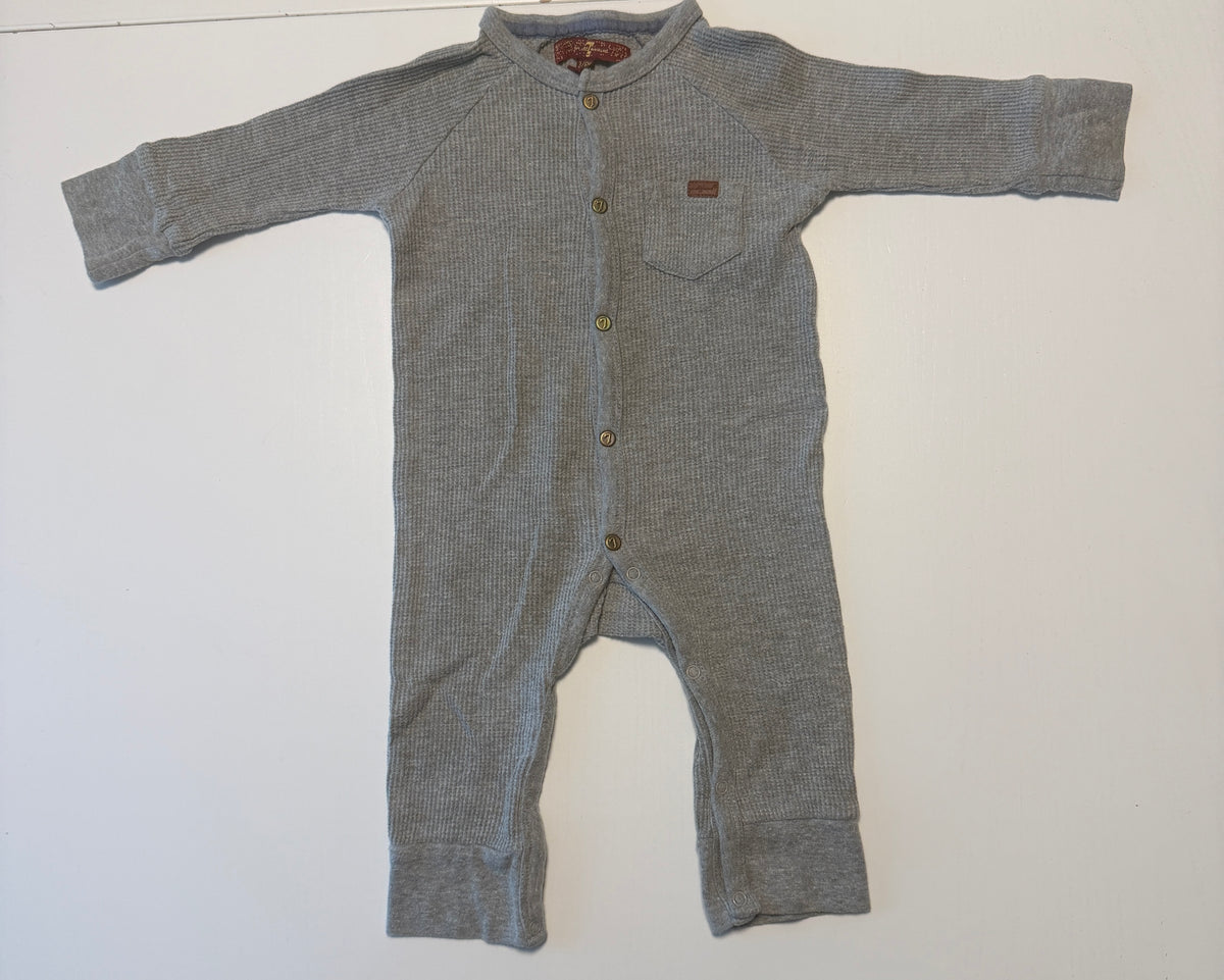 #93 7 for all mankind long sleeve one piece size 3-6 months