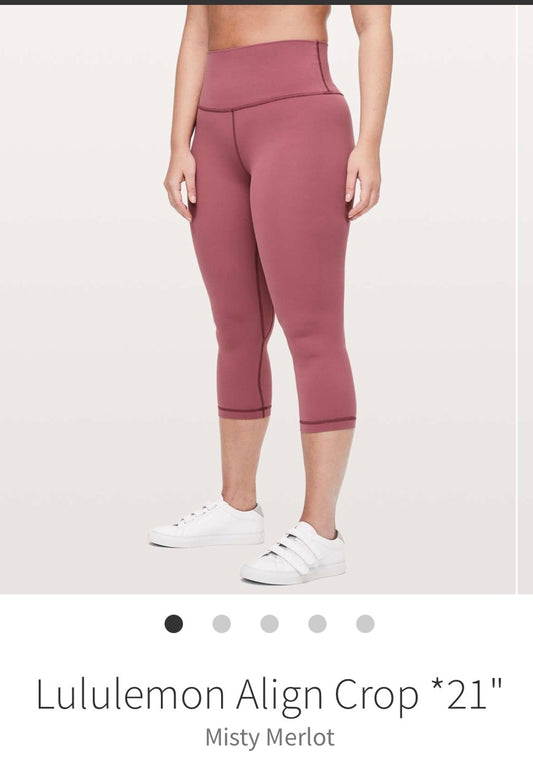 #130 Lululemon Women’s Sz 2 Leggings