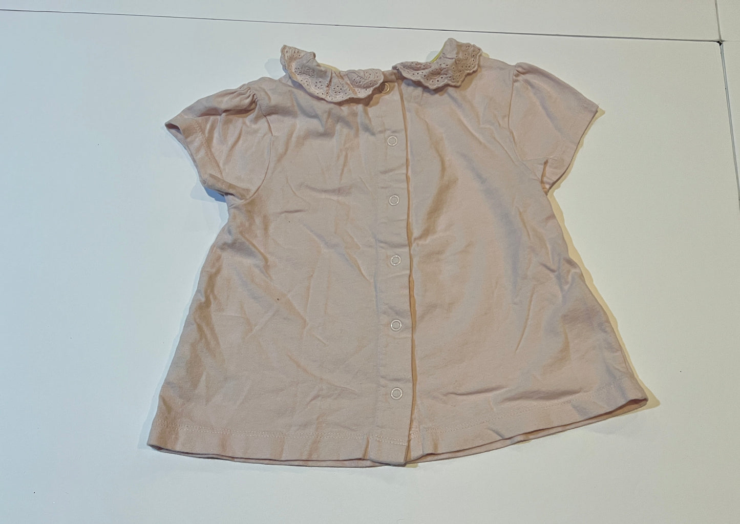 #180 Girls 3-4 Mini Boden Pink Top with Ruffle Neck