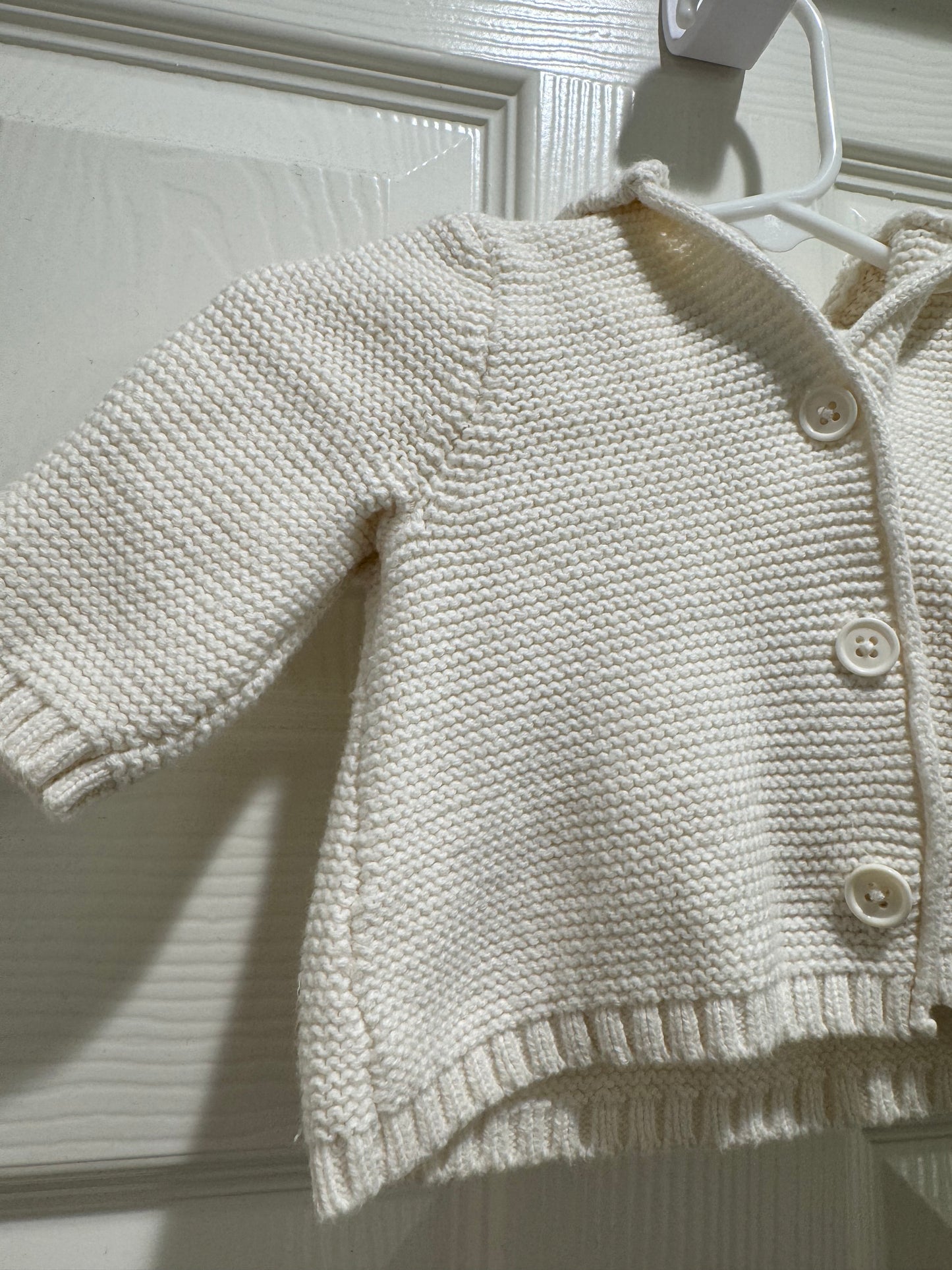 #53 baby girl hooded sweater size 0-3M