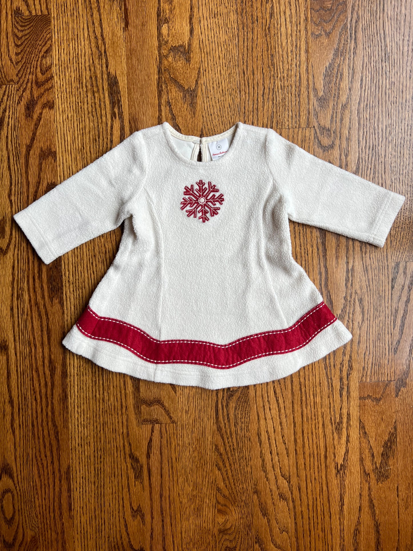 76B - Hanna Andersson Baby Girl Size 70 cm (6-12M) White & Red Snowflake Holiday Dress, VGUC