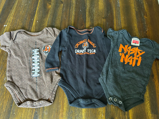 Seller #21 Baby Bengals bundle: size 0-3 month