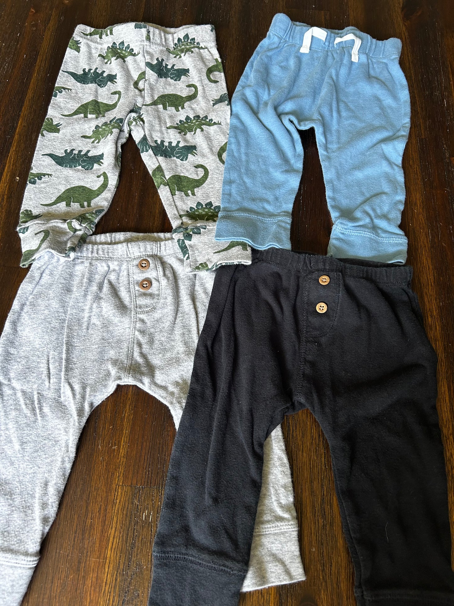 Seller #21 9mo pants bundle (dinos/blue)