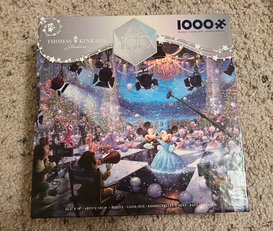 Seller 120, EUC Disney Puzzle 1000pieces