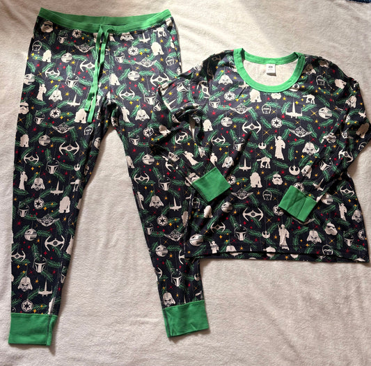 #102 - Hanna Andersson Women's size XL Star Wars Christmas pajamas