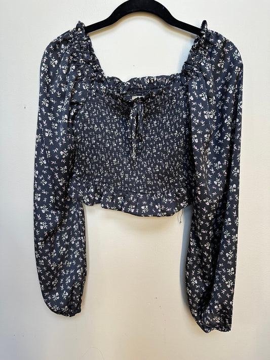 #130 Altar’d State Women’s Sz M Floral Crop Top