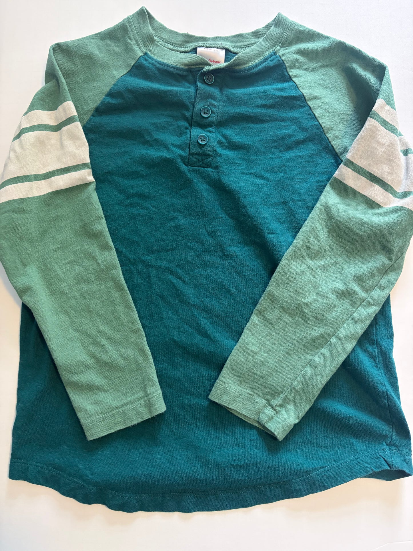 Seller #91 Boys' Hanna Andersson size 8 long sleeve henley EUC