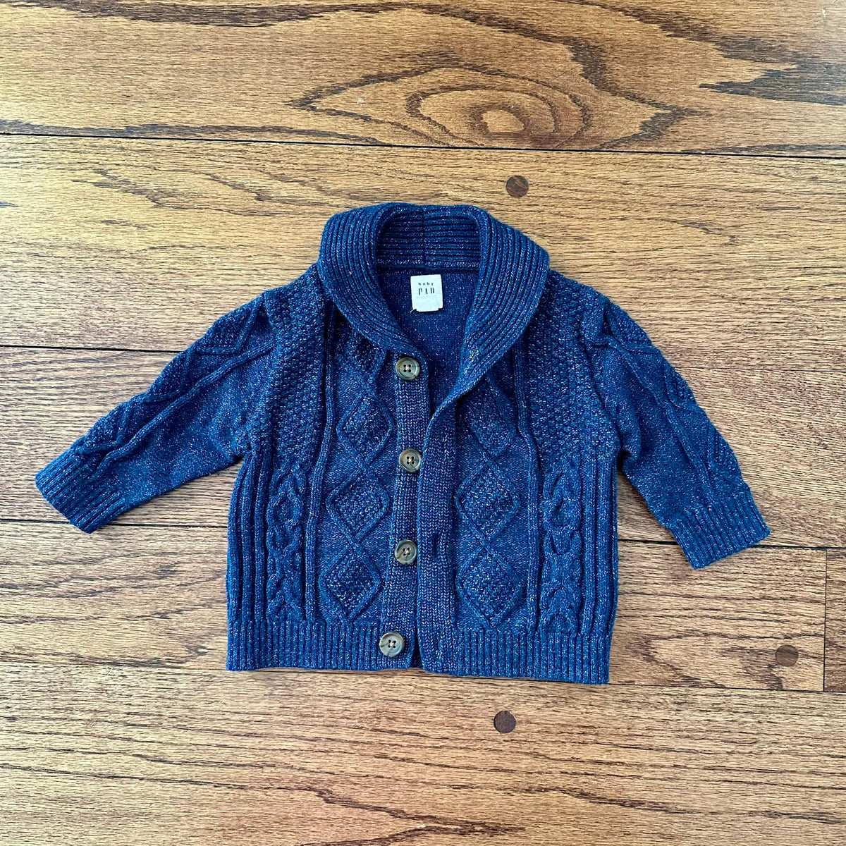 #113	EUC Boys Gap Navy Quilted Button Down Sweater, size 6-12 months REDUCED