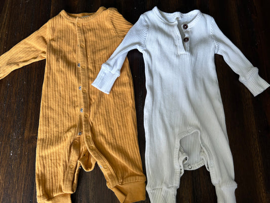 Seller #21 size 0-3 ribbed outfit bundle