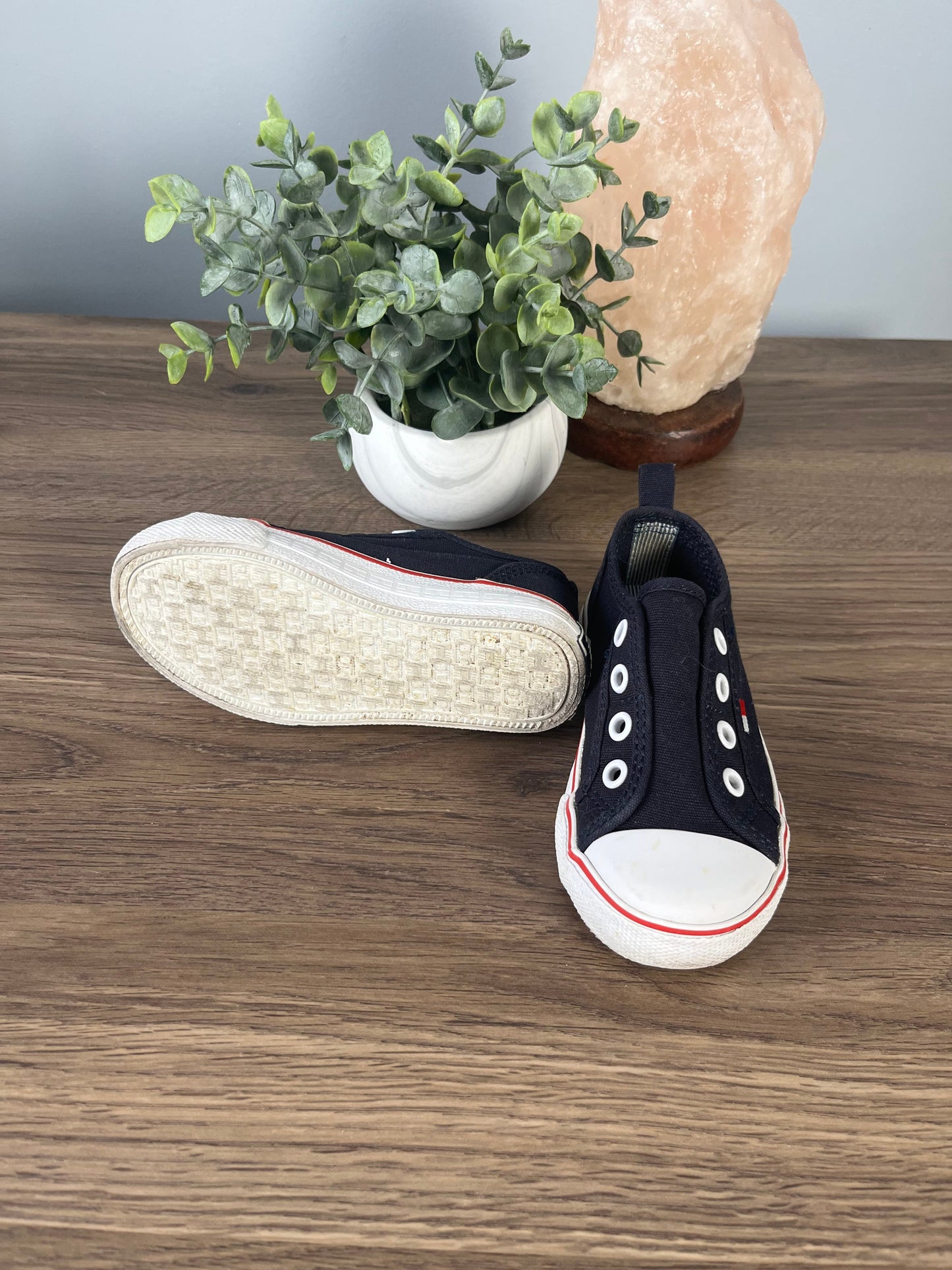 Seller #213 Boys size 7 Slip On Hilfiger Sneakers EUC