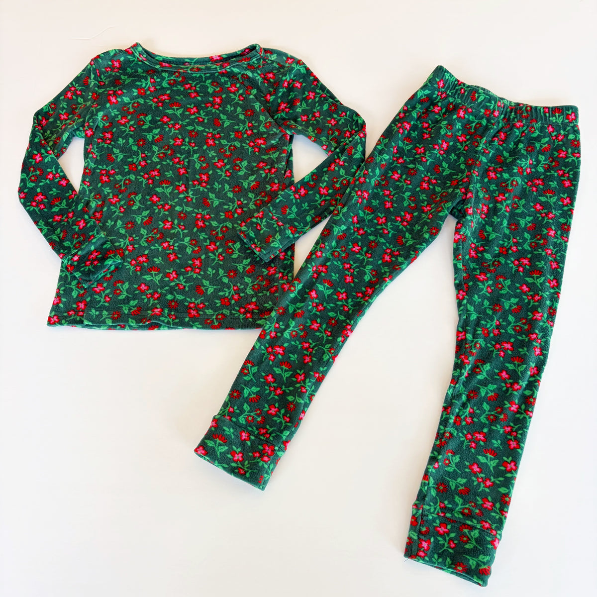 #96 | Size 5T | Cat & Jack Girls Super Soft Floral Pajamas