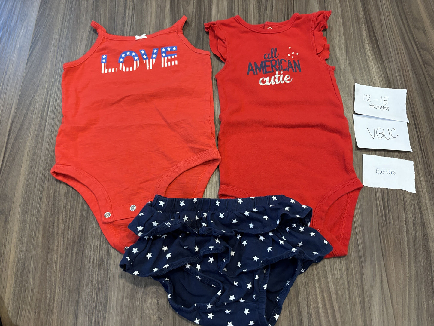 #77 - 12-18 Mo - VGUC Carters - 2 Bodysuits + Navy diaper cover