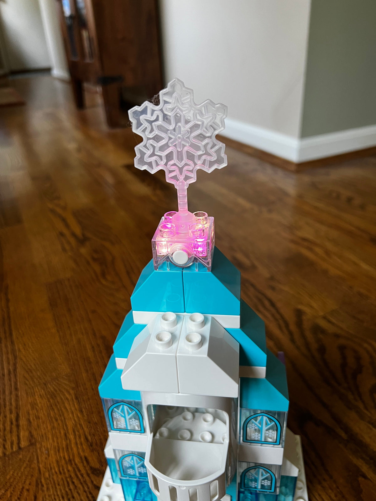 Seller #115 - Disney’s Frozen Lego Duplo Castle Set (All Pieces & Manual Included), VGUC