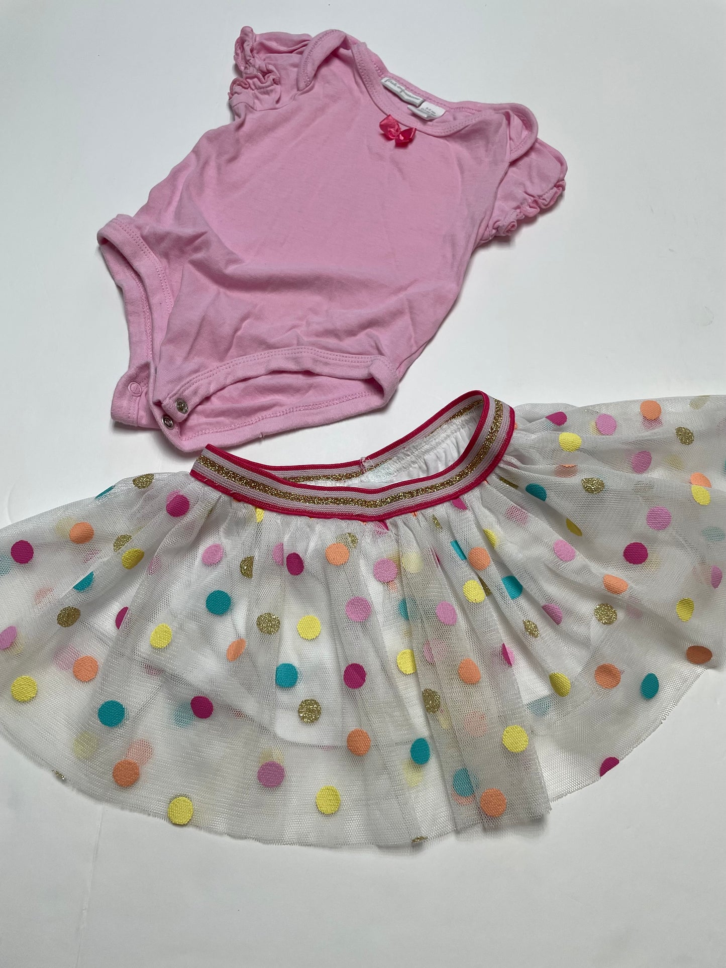 Seller 67 - Polka Dot Outfit 6/6-9mo