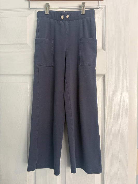 Seller #91 Girls' size 7 Tea Collection wide leg pull-on pants in navy VGUC