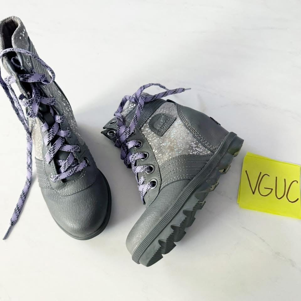 Seller 196 - girls Sorel Joan of arctic wedges 1