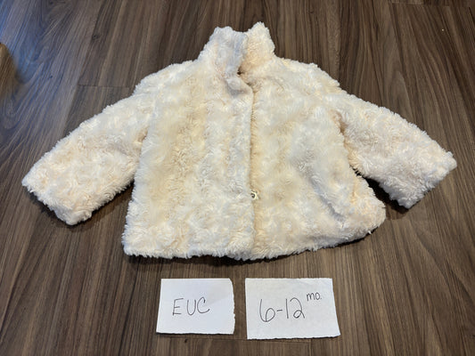 #138 - 6-12 Mo - EUC White Fuzzy Jacket - PU 45236