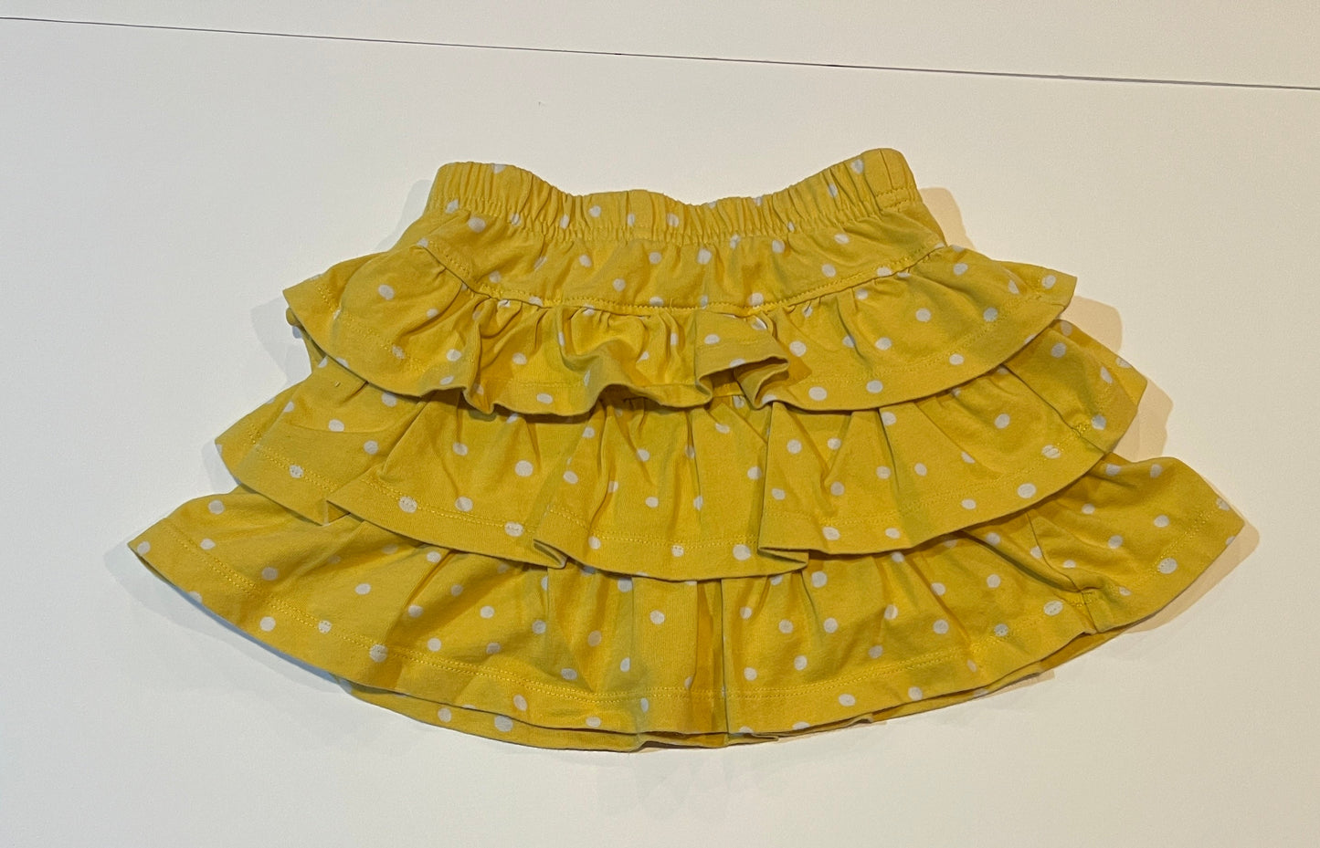 #180 Girls 100 (4) Hanna Andersson Yellow Polka Dot Skort