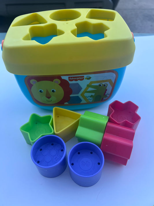 104 - Shape sorter