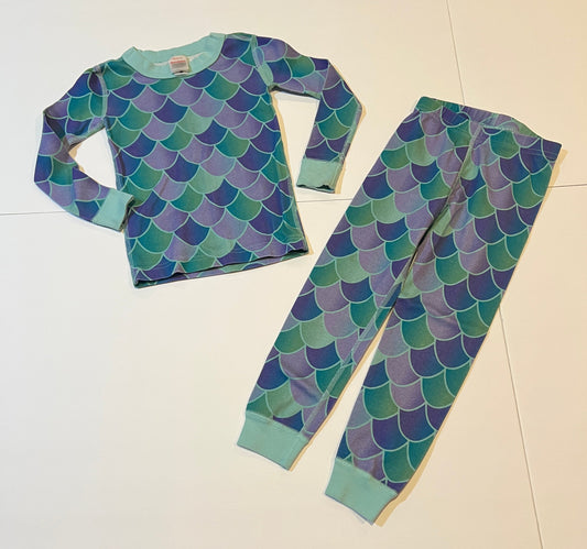 #180 Girls 100 (4) Hanna Andersson Mermaid Pajamas