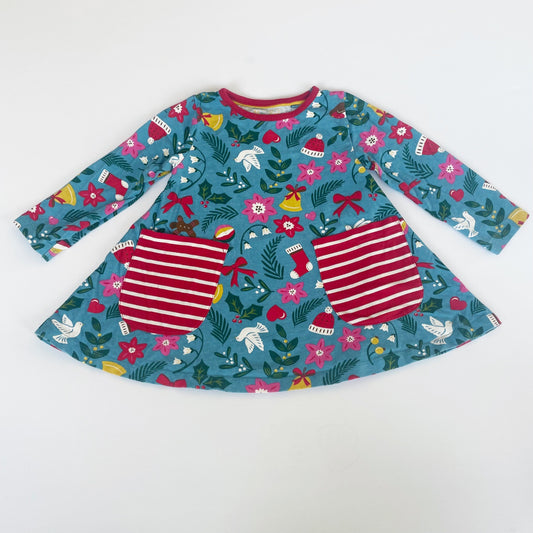 #118 | Size 3-4 y | Mini Boden Girls Christmas Print Tunic Dress