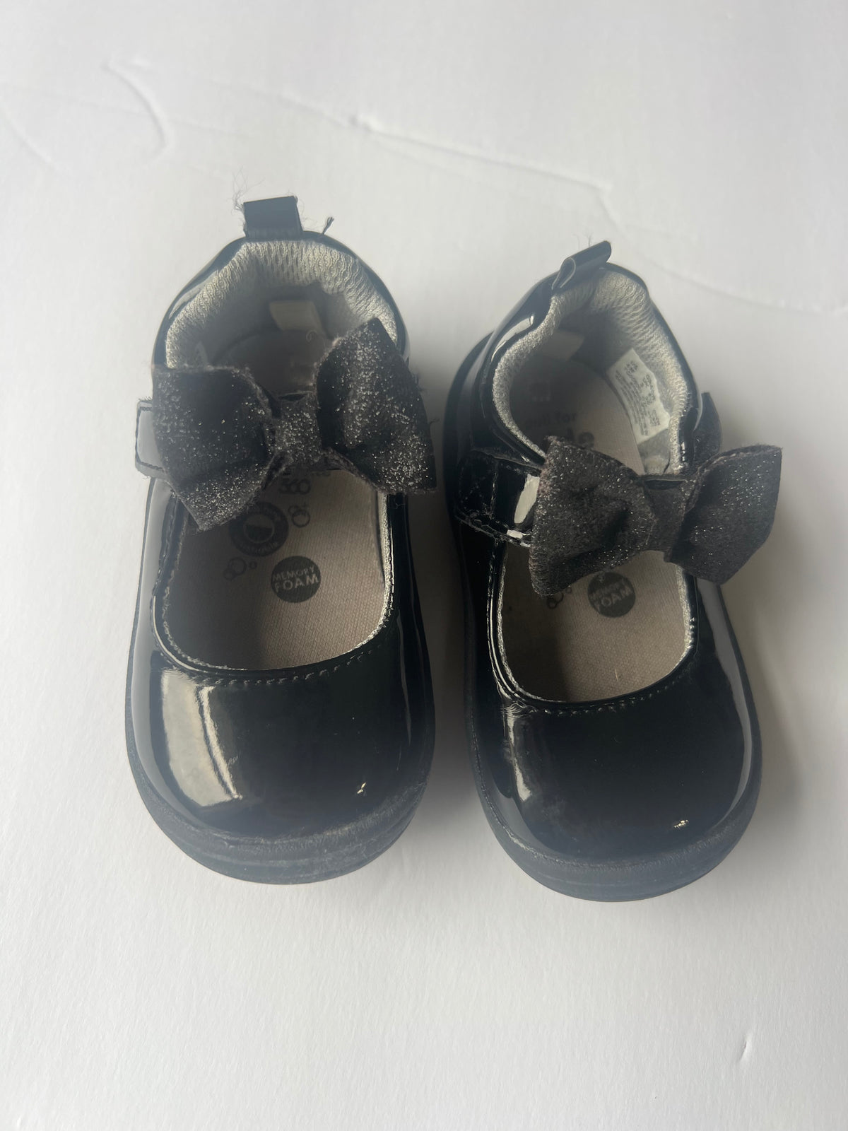 #180 stride rite girls size 4c black mary janes with bow