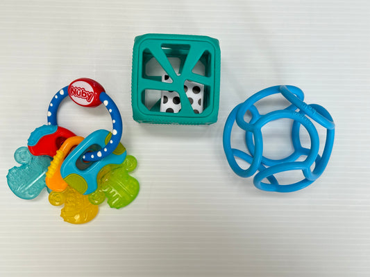 Baby Toy + Teether Bundle - Nuby Key Teether, Chew Cube, Ogobolli Easy Grip Toy