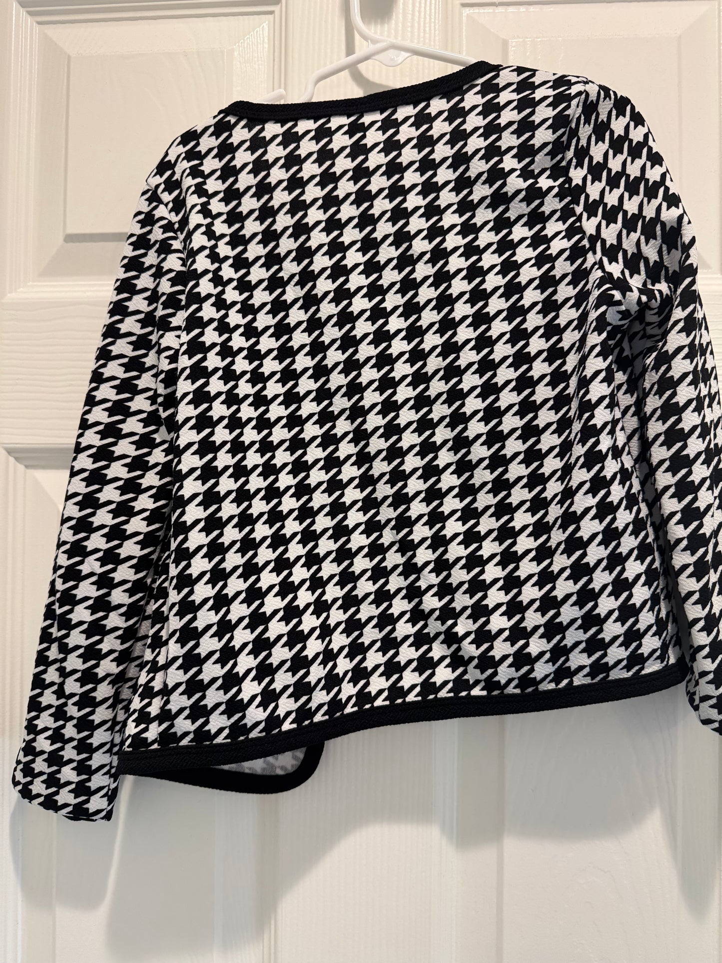 #53 girl blazer size 7