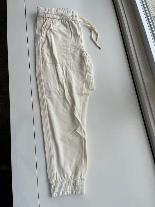 135 Calia size Medium in women's off white/ cream color, BNWOT